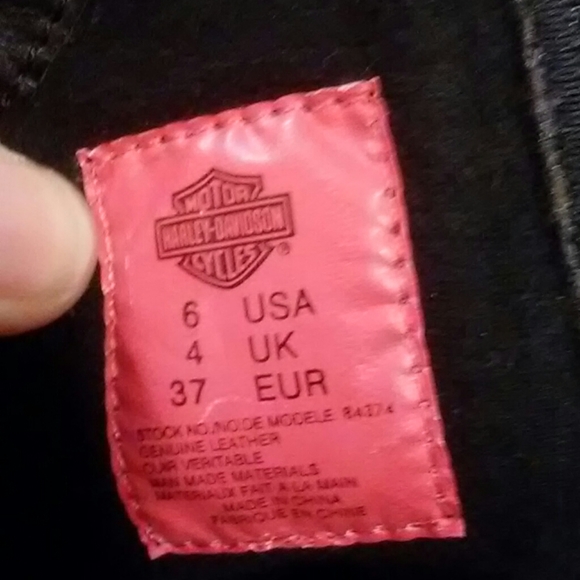 **SOLD**Harley Davidson Black Leather Boots - Picture 6 of 8